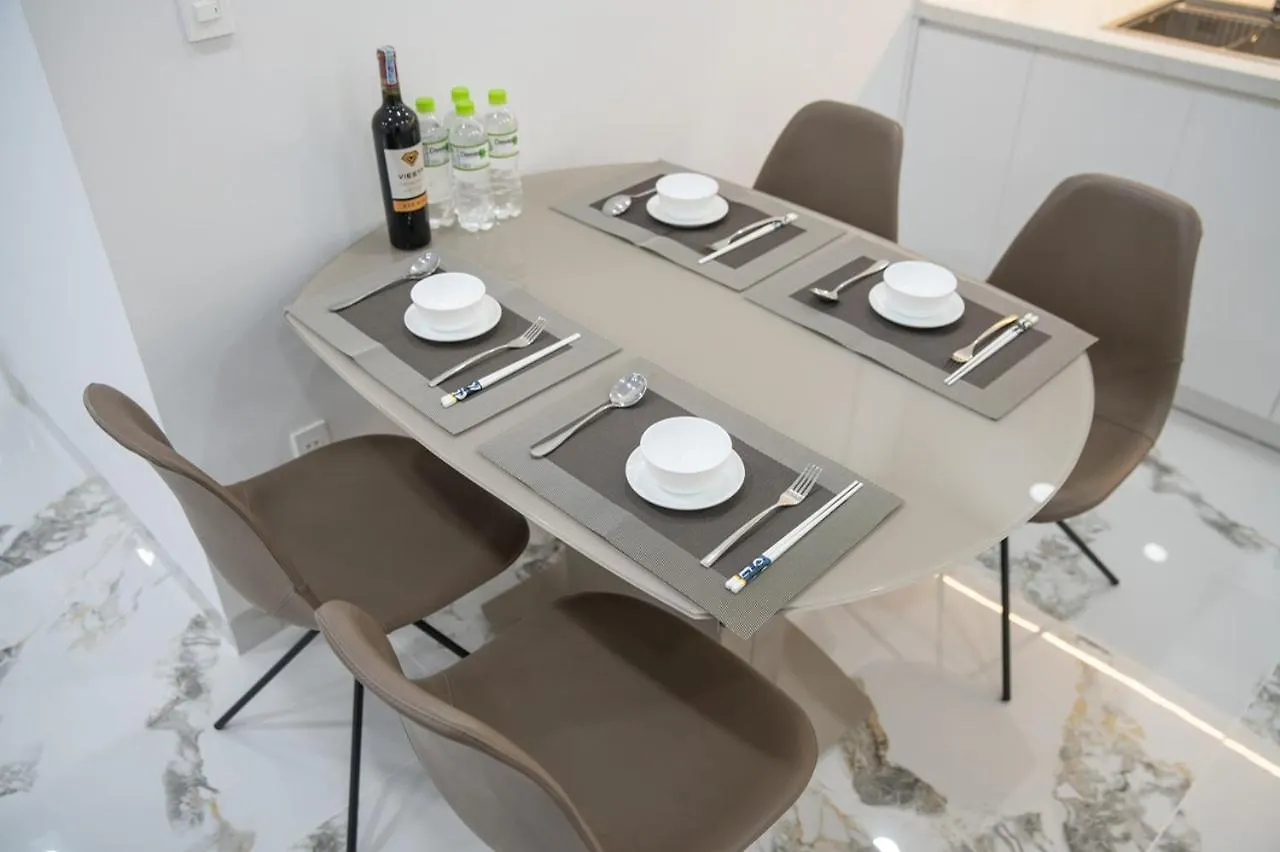 Muong Thanh Beach Apartment Da Nang
