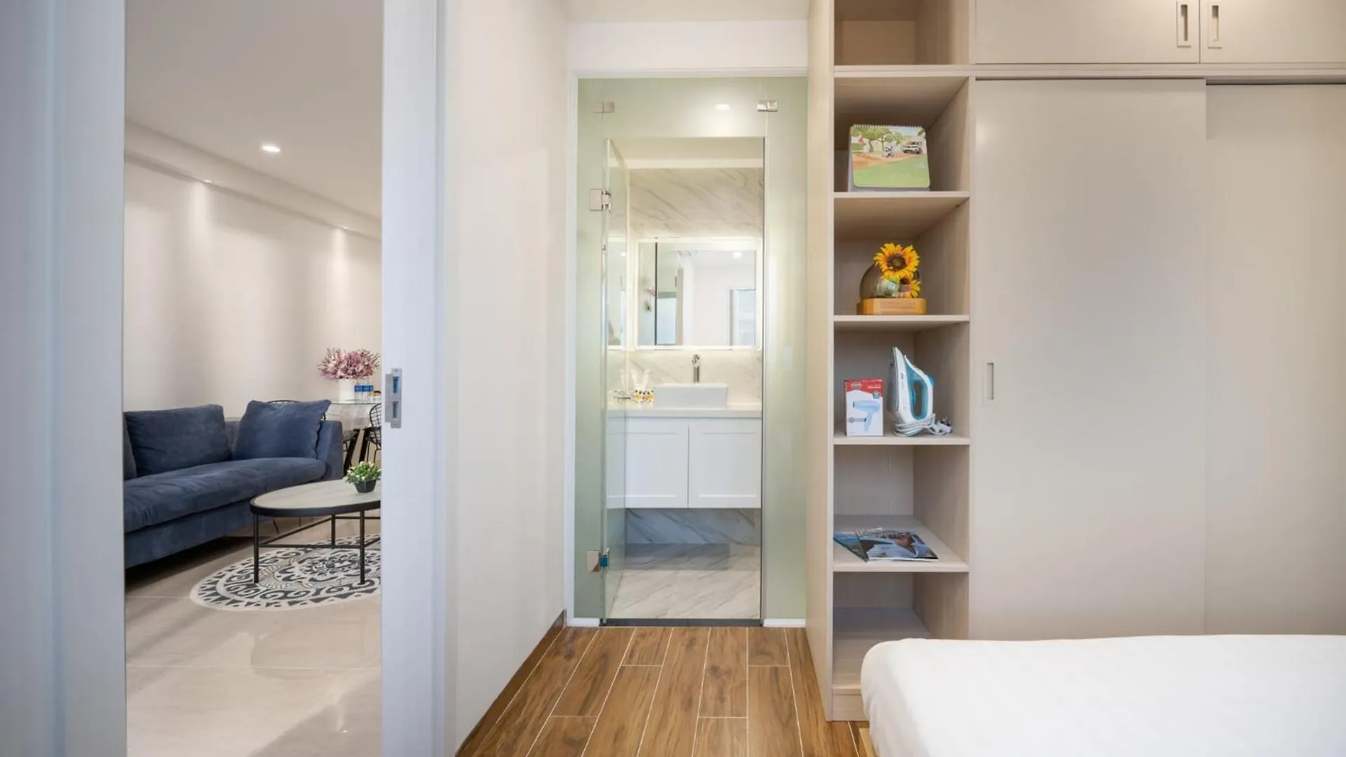 Muong Thanh Beach Apartment Da Nang