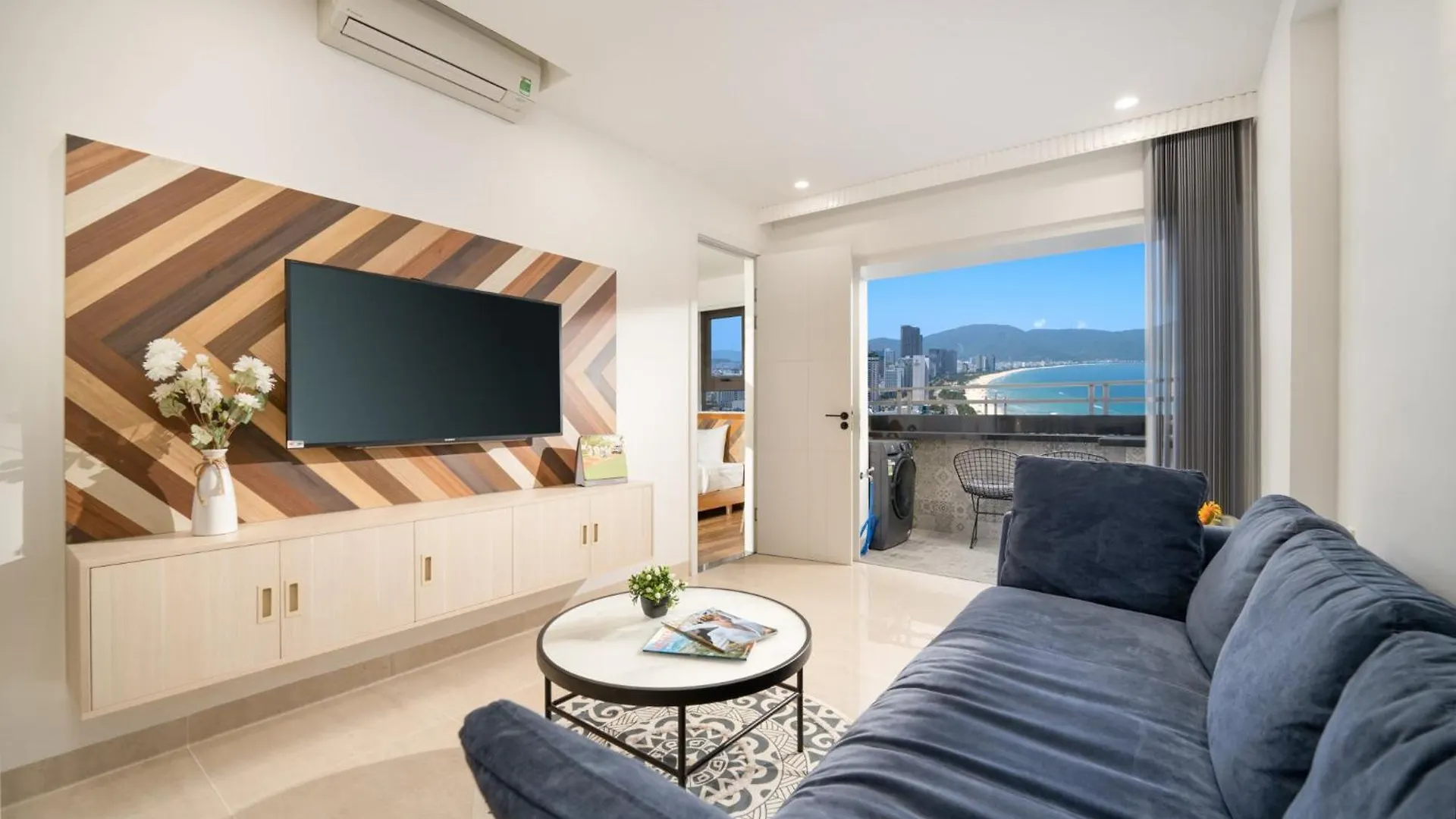 Muong Thanh Beach Apartment Da Nang Vietnam