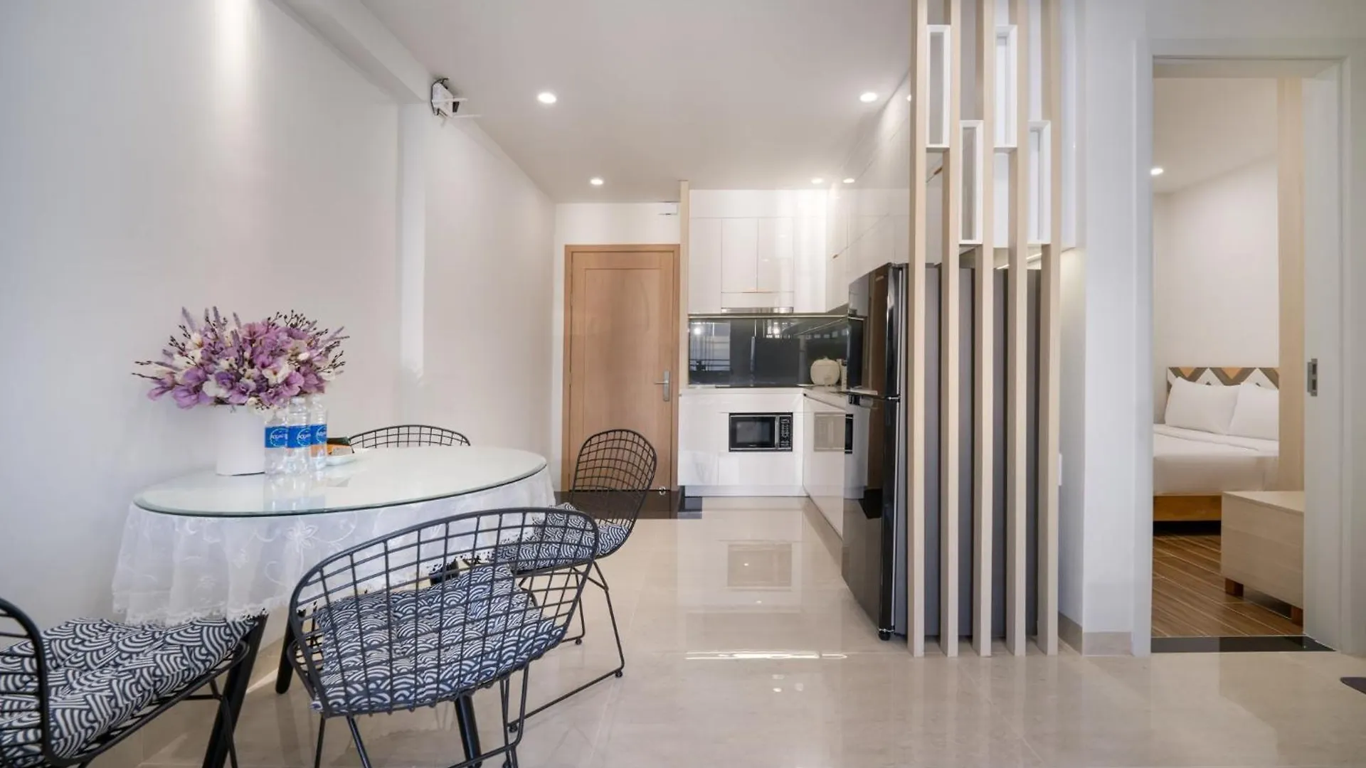 Muong Thanh Beach Apartment Da Nang