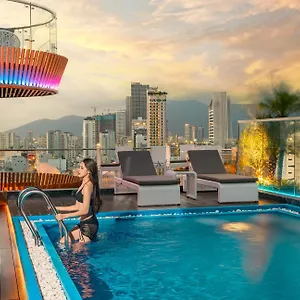 4* Hotel Mercy Emerald